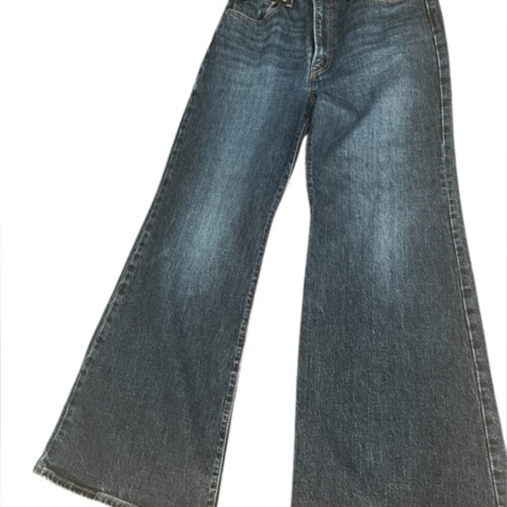 Levis Ribcage Bells - Picture 2 of 3